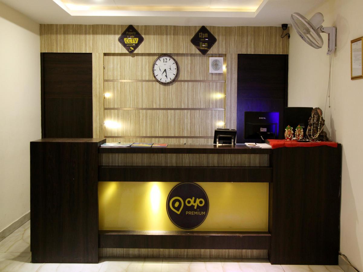 Oyo 905 Galaxy View Hotel อัลลอฮาบาด ภายนอก รูปภาพ