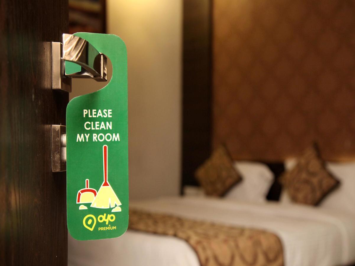 Oyo 905 Galaxy View Hotel อัลลอฮาบาด ภายนอก รูปภาพ